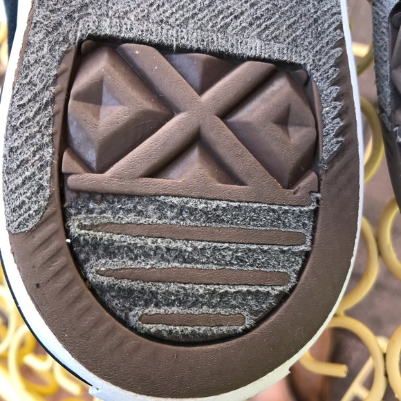 ⭐️Converse All Stars ⭐️ - Picture 12 of 14